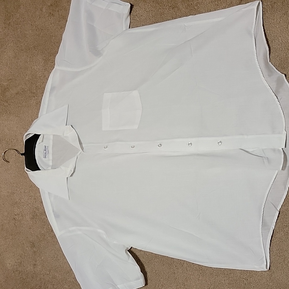 Short Sleeve Buttondown Shirt - Picture 1 of 6